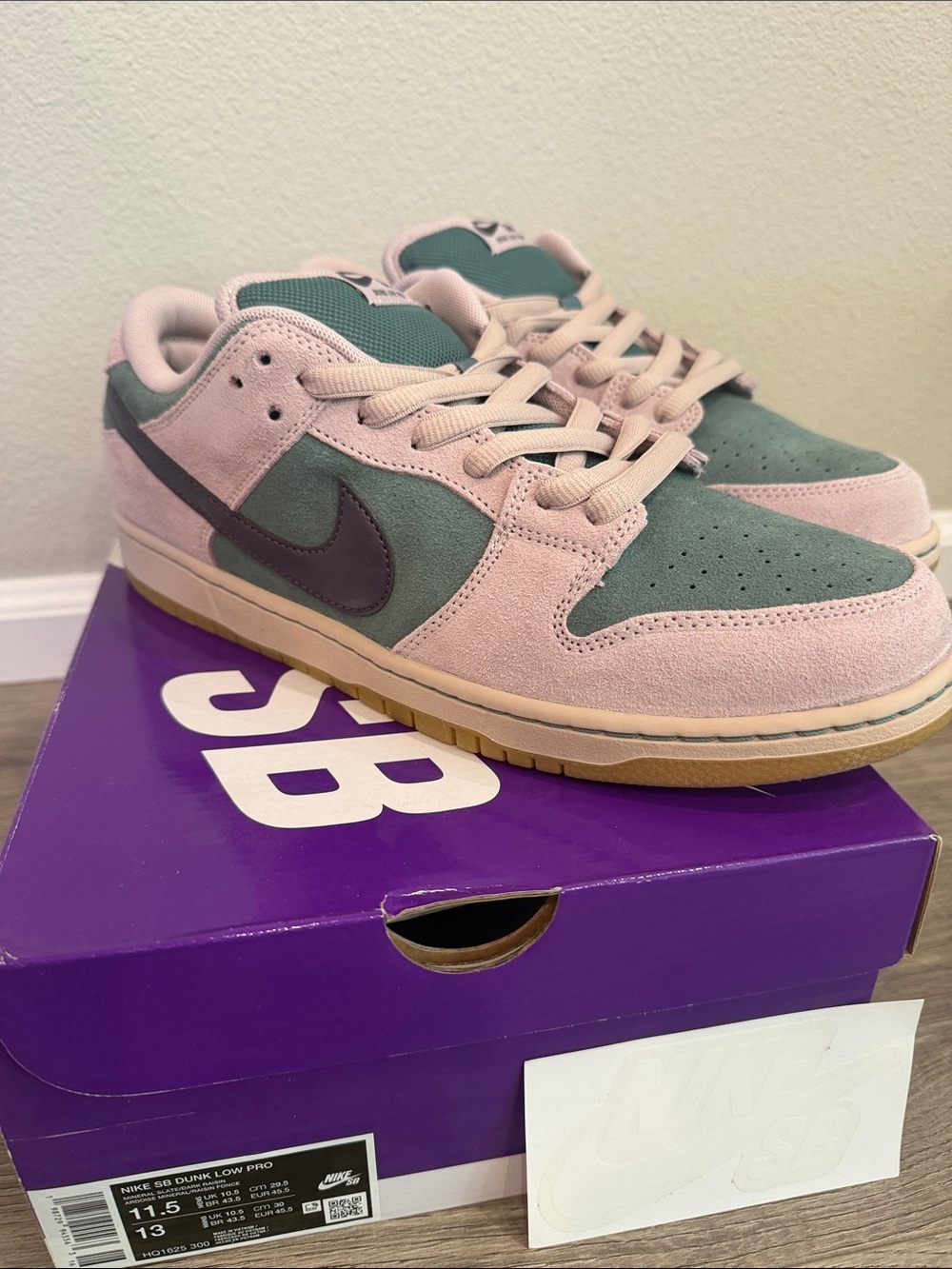 Nike SB Dunk Low Pro Mineral Slate Dark Raisin Men’s Size 11.5